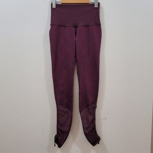 Lululemon Burgundy Leggings w/ Mesh Bottoms
